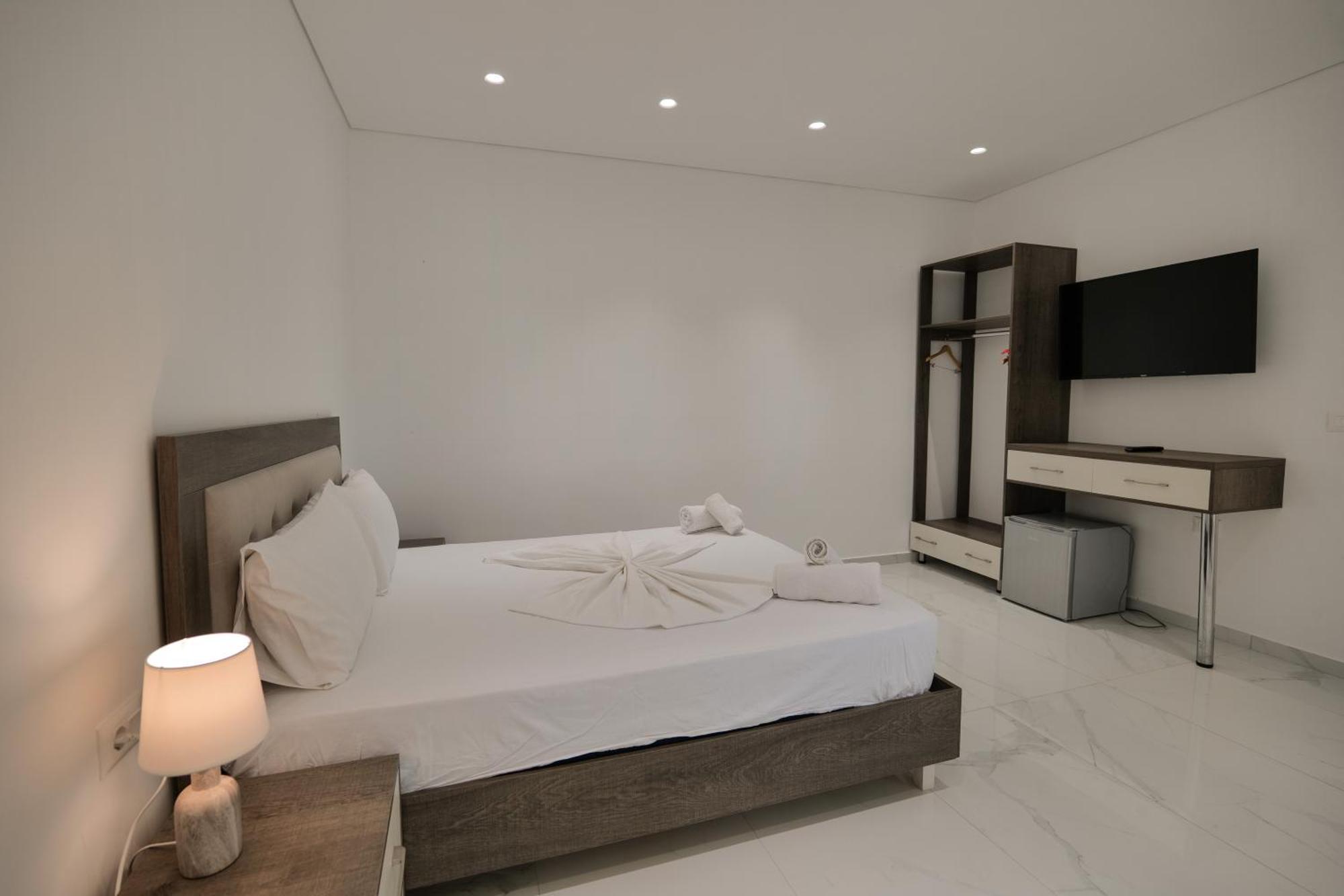 סרנדה Fabeno Villa מראה חיצוני תמונה